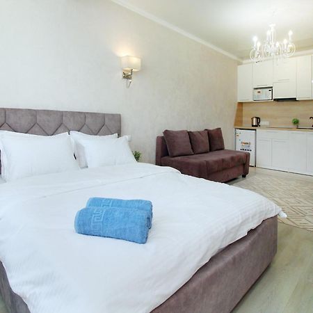 Almaty Cozy Apart Hotel Экстерьер фото